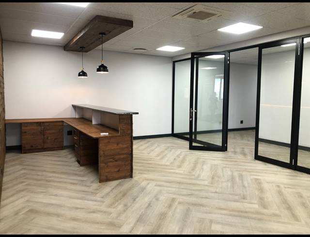691M² OFFICE TO LET IN ROSEBANK
